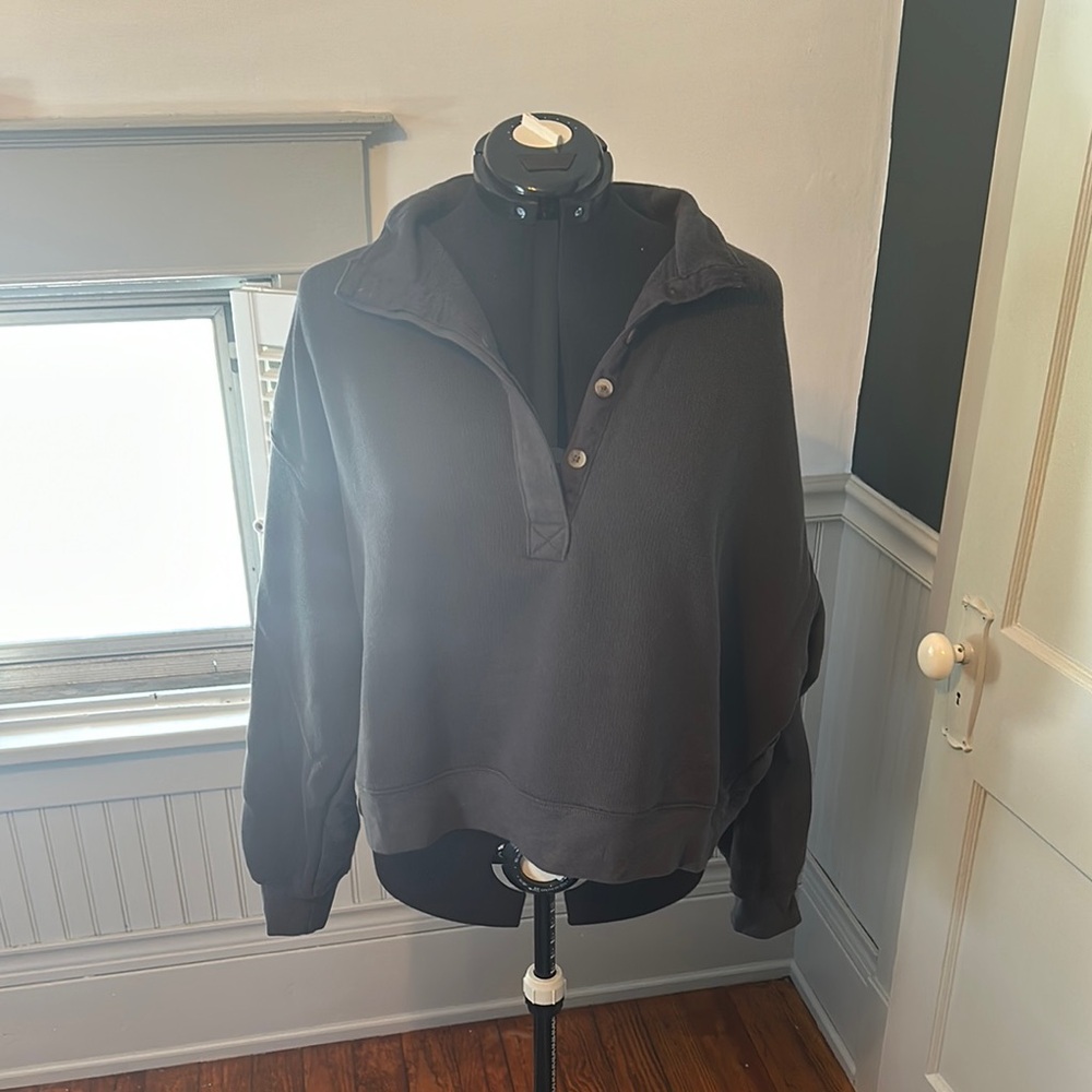 American Eagle Quarter Button Sweatshirt